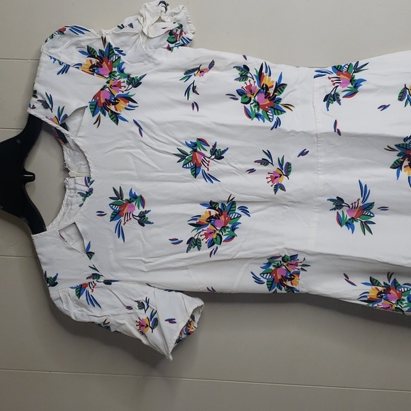 Topshop Ivory Floral Print Short Sleeve Dress 6 - Picture 4 of 6